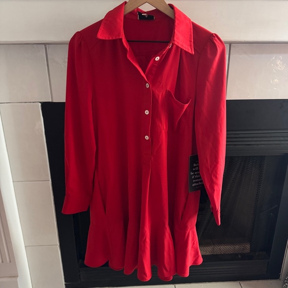 Tuckernuck Red Crepe Callahan Shirt Dress Size M NWT - Picture 2 of 8